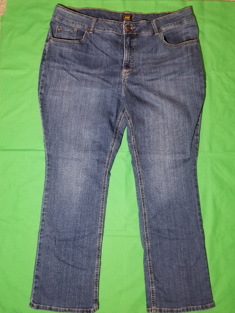 Lee Jeans Womens Sz 20 Boot Cut Denim Cowgirl Dudette Country Farmer Rodeo Ranch